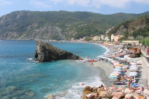 Ski Lodges, Mountain Refuges, Characteristic B&Bs and simply nice places to stay in Italy and the Italian Alps.